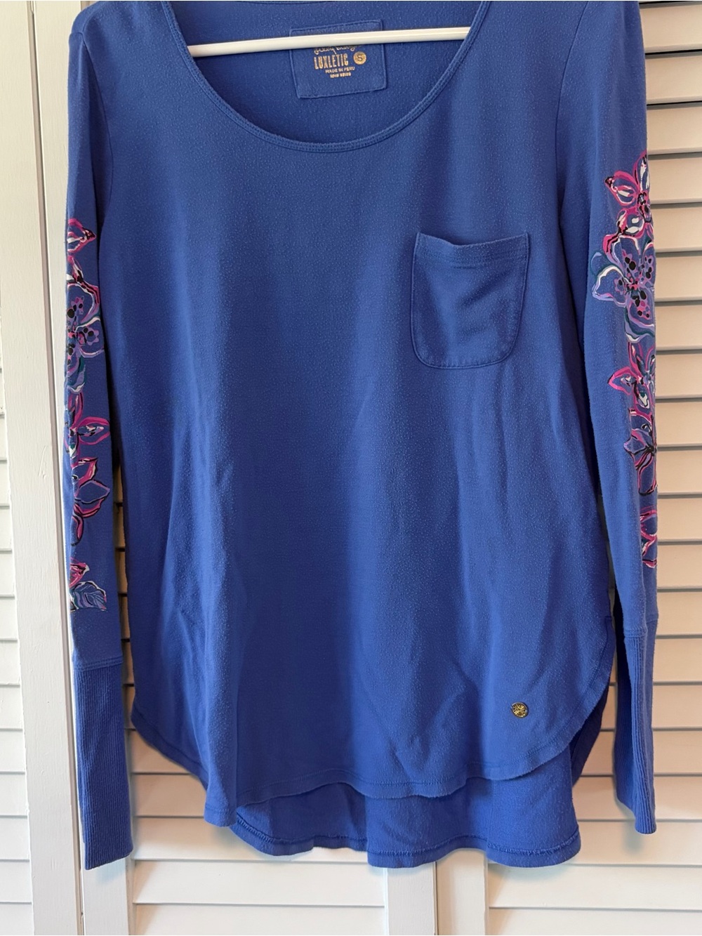 Lilly Pulitzer Blue Luxletic Tee with Gold Logo
